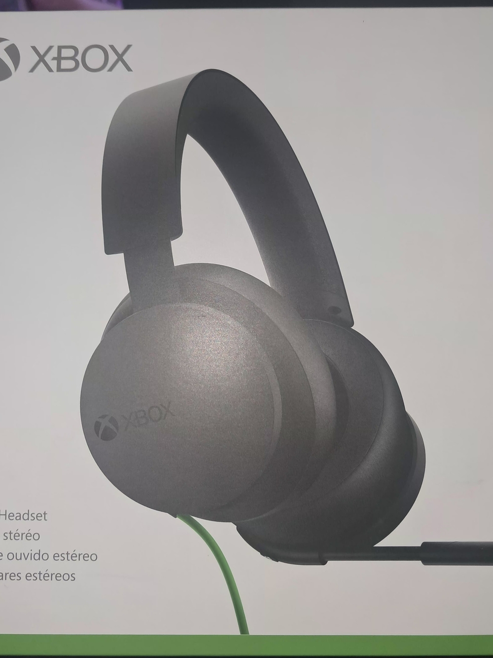 Microsoft Xbox Black Stereo Headset with Green Cable